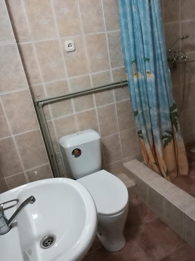 Гостиница Ива Гагра Экстерьер фото